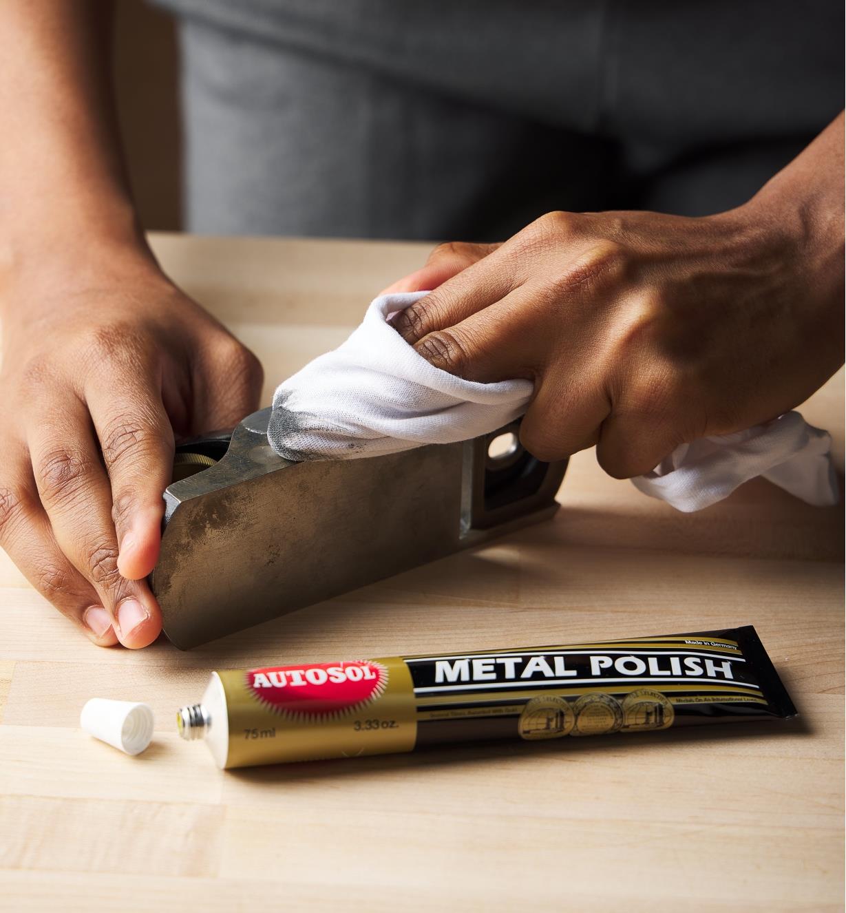 Brilliance Metal Polish ⋆ Virtual Scout Museum